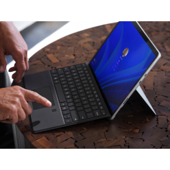 Klawiatura Microsoft Surface Pro Signature Keyboard czytnikiem FPR czarny