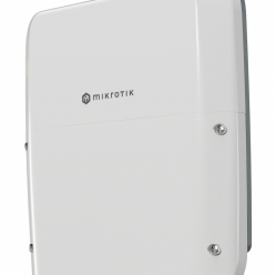 Router MikroTik Outdoor RB5009UPr+S+OUT