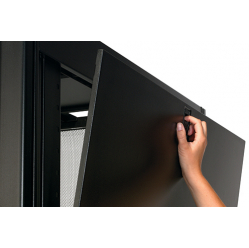 Szafa serwerowa APC AR3107SP APC NetShelter SX 48U 600mm Wide x 1070mm Deep Enclosure with Sides czarna - SP
