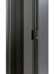Szafa serwerowa APC NetShelter AV 42U 600mm Wide x 825 Deep Enclosure with Sides and 10-32 Threaded Rails czarna