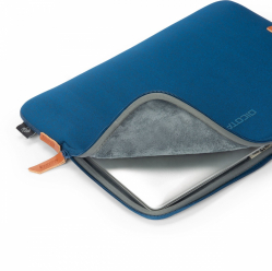 Pokrowiec DICOTA Skin URBAN 15  navy