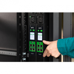 APC EasyPDU Switched Zero U 22 kW 230V 18 C13 and 6 C19 IEC309