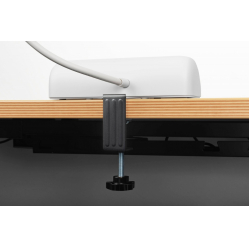 Listwa zasilająca Digitus biurkowa, 3 gniazda Schuko, 2x USB-A (2x 12W), 1x USB-C (30W) z zaciskiem na blat, kabel 1,5m, biała