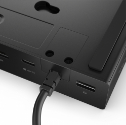 Stacja dokująca Lenovo ThinkPad USB4 Smart Dock 5500