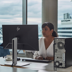 Komputer HP ProDesk 400 G9 Tower i3-13100 8GB 256GB W11P 