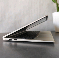 HP ProBook 450 G8 i5-1135G7 16GB 512GB SSD 15.6" FHD Windows 11 Pro Refurbished Klasa A