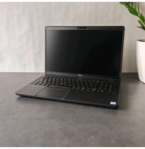 Dell Latitude 5501 i5 2.5 9400H 16GB 512SSD 1920x1080 Windows 11 Pro Refurbished Klasa B