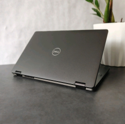 Dell Latitude 5300 2in1 i5-8265U 16GB 256GB SSD 13.3" FHD Windows 11 Pro Refurbished Klasa A