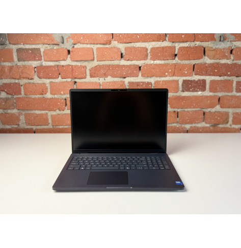 Dell Pro 16 PC16250 Core 5 120U 16GB 512GB SSD 16" FHD+ Windows 11 Pro Refurbished Klasa A