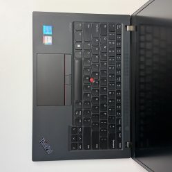 Lenovo ThinkPad T14 Gen 2 i5-1145G7 16GB 256GB SSD 14" FHD Windows 11 Pro Refurbished Klasa A 