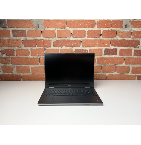 Dell Precision 7670 i7-12850HX 32GB 256GB SSD 16" Nvidia RTX A2000 8GB Windows 11 Pro Refurbished Klasa A