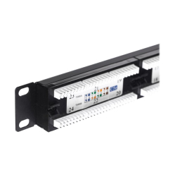 Patchpanel NETRACK 104-05 19 24 CAT5e UTP