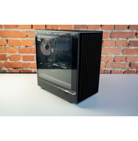 KOMPUTER GAMINGOWY  Ryzen 7 5700X RTX 5060 32GB SSD 1TB W11 DLSS 4