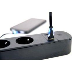 Listwa zasilająca Gembird Inteligentna listwa Tuya 4xDE 2xUSB-A 1xUSB-C Czarna 