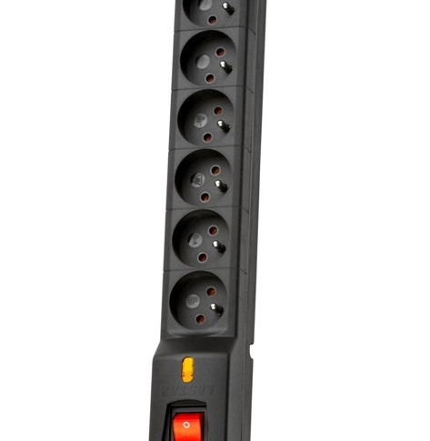 Lestar Listwa przeciwprzepięciowa LXA 816, 3L, 3,0m, czarna