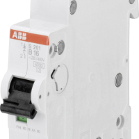 Zestaw bezpieczników APC S A TESTED BRK 1P 32A ABB SMISS