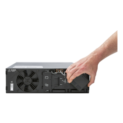 APC Smart-UPS SRT 5000VA RM UPS Rack AC 208V 4800Watt 5400VA 1-phase Ethernet 10/100 USB output connectors 4 3U 3.05m cord BK
