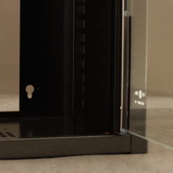 Szafa serwerowa Netrack 10'' 9U 300 mm   grafit drzwi  przeszklone