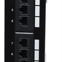 Patchpanel Intellinet 12 UTP CAT5e czarny