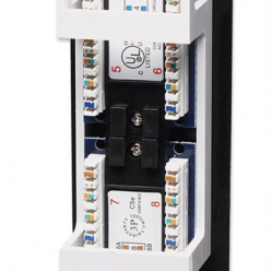 Intellinet Patch panel naścienny 12 portów UTP kat.5e czarny